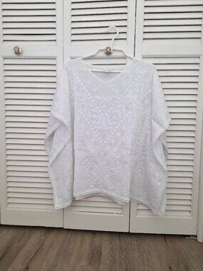J. Jill Beautiful Bohemian Poncho with Embroidered Lace Kimono